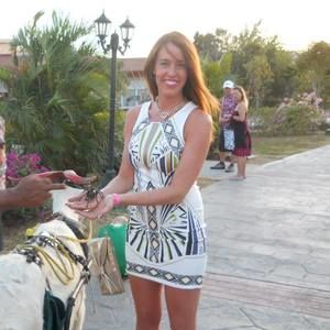 Meet your Posher, Kirstyn